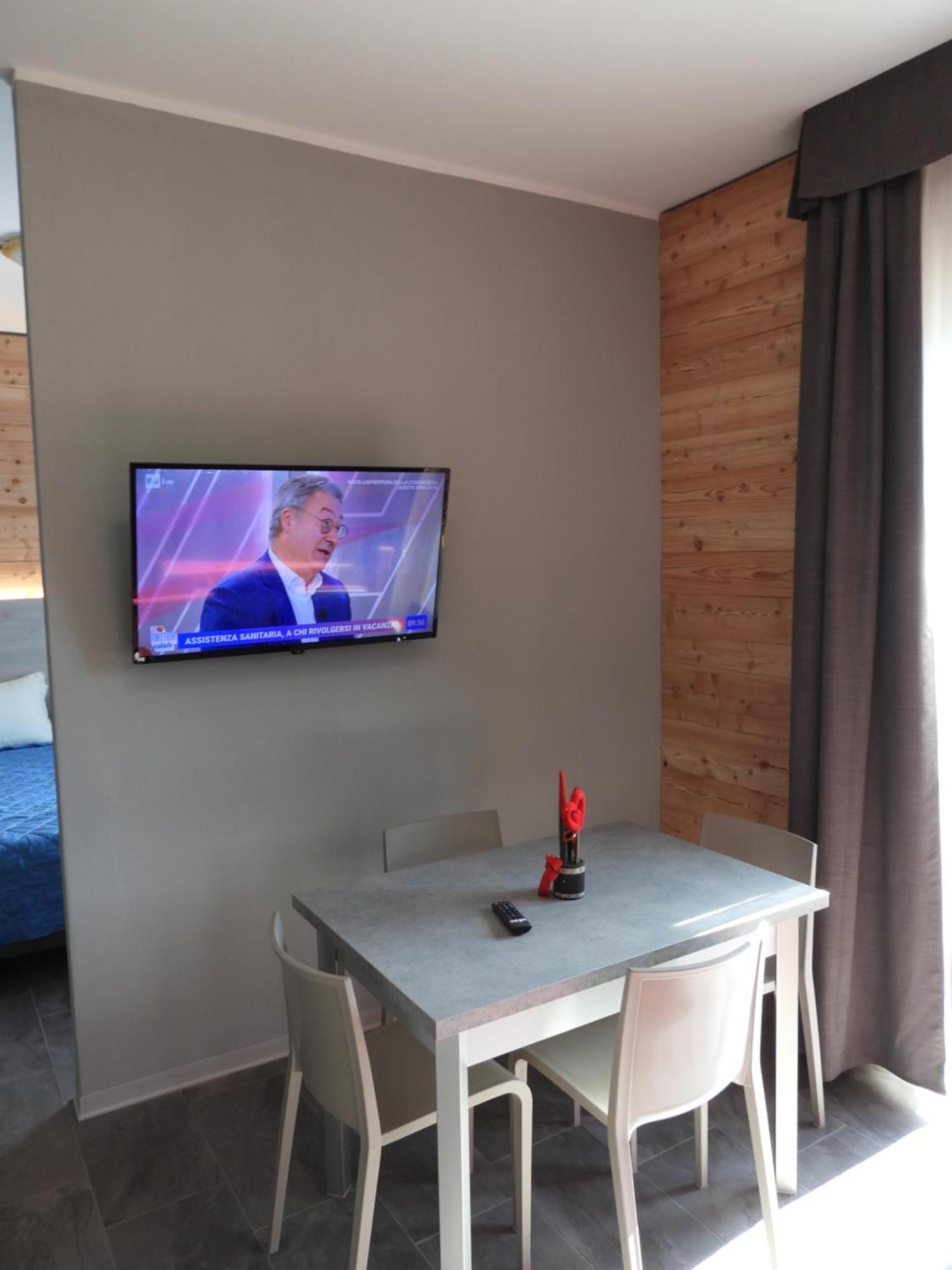 Albergo Rusen Borno Ngoại thất bức ảnh
